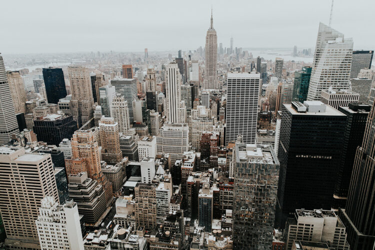 Unemployment Claims in New York Are 77.78% Lower Than Last Year – WalletHub Study