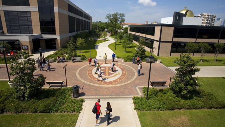 University of St. Thomas-Houston Offers Free Tuition for Eligible Freshmen This Fall