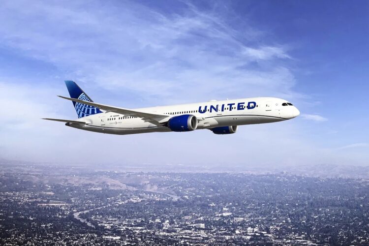 United Becomes First Major Airline to Invest in Battery Manufacturer