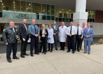 Middlesex County Police Association Gives $1,500 to New Jersey Hospital